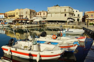 Old Port 'ta güneşli bir sabah