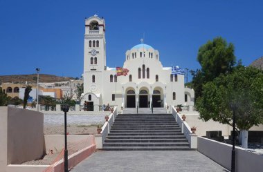 Sıcak bir gün ve Emporio Ortodoks Kilisesi