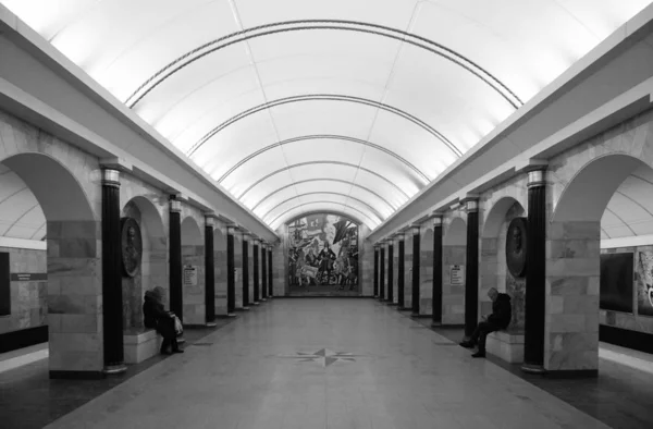 Fragmento del interior de la estación de metro de Admiralteiskaya — Foto de Stock