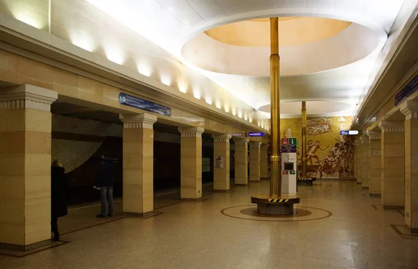 Fragment wnętrza stacji metra Sportivnaya — Zdjęcie stockowe
