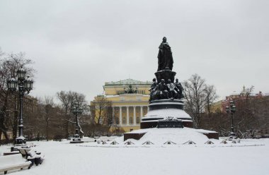 St. Catherine's Bahçe kasvetli kış sabah