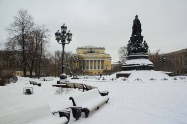 St. Catherine's Bahçe kasvetli kış sabah