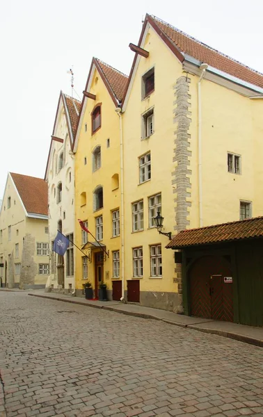 Interessante wandeling in het historische deel van Tallinn — Stockfoto