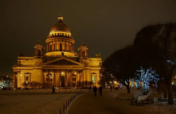 Passeio Pela Noite Decorado Para Petersburgo Ano Novo Praça São — Fotografia de Stock