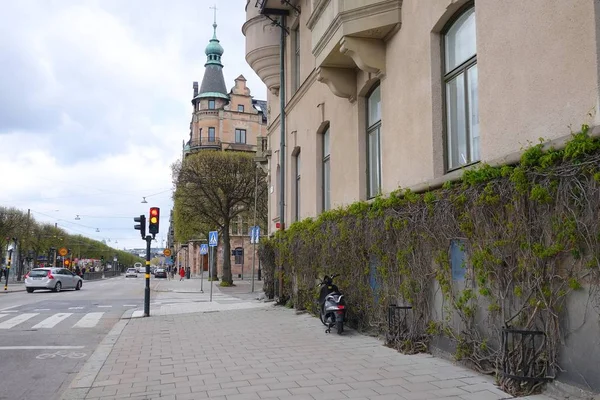Mei Zondag wandeling in het centrum van Stockholm — Stockfoto