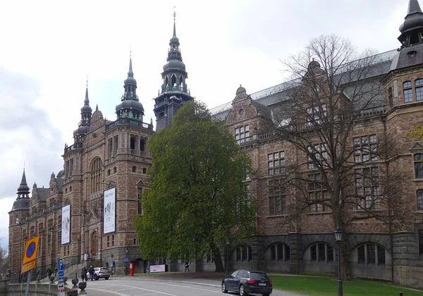 Maj Niedziela spacer w centrum Sztokholmu, Muzeum Krajów Północnych — Zdjęcie stockowe