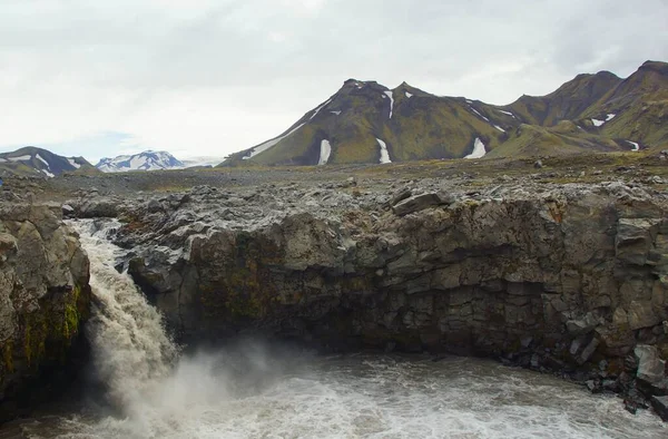 非常に美しいアイスランドの魅力的な夏の冒険 Alftavat Botnar Torsmork National Park — ストック写真