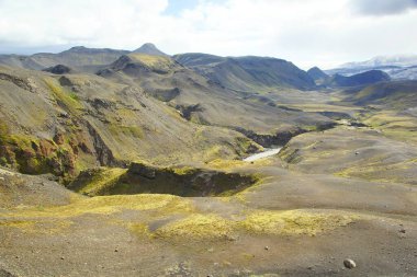 İzlanda 'da büyüleyici bir yaz yürüyüşü, Botnar' ın Torsmork rotası.