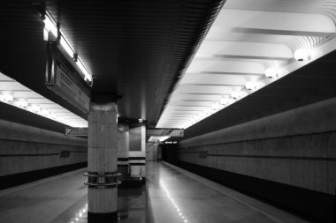 Minsk 'teki Borisovskiy trakt metro istasyonunun iç kısmı.