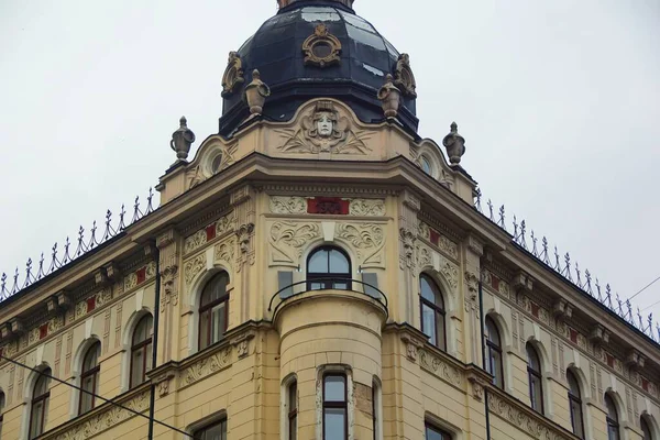 Фрагмент Фасада Жилого Дома Стиле Национального Романтизма Одной Центральных Улиц — стоковое фото