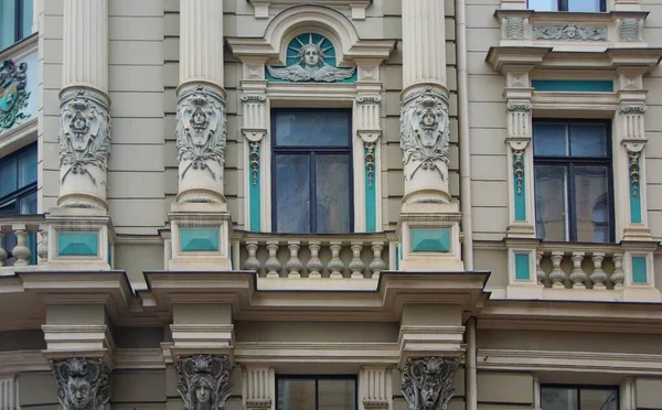 Fragment Der Fassade Eines Wohnhauses Stil Der Nationalromantik Einer Der — Stockfoto