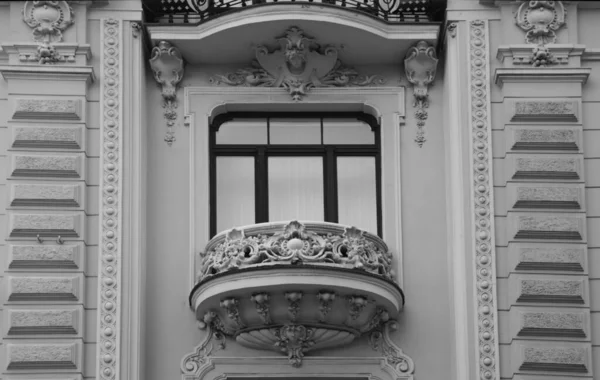 Фрагмент Фасада Дверью Жилого Дома Стиле Национального Романтизма Одной Центральных — стоковое фото