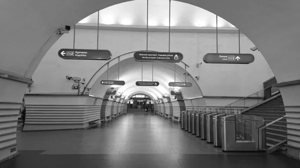 Frammento Dell Interno Della Stazione Della Metropolitana Nevsky Prospekt San — Foto Stock