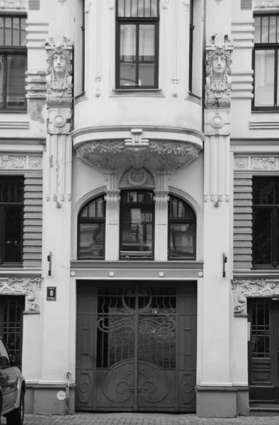 Фрагмент Фасада Жилого Здания Стиле Национального Романтизма Модерна Улице Альберта — стоковое фото