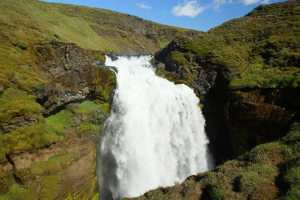 Faszinierende Sommerwanderung Island Land Der Vulkane Berge Gletscher Und Wasserfälle — Stockfoto