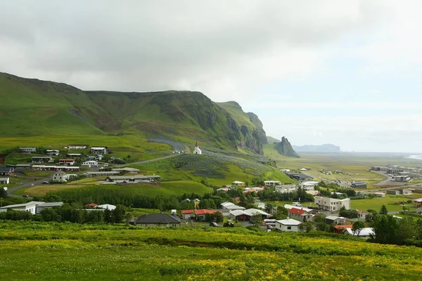 Fascinante Caminata Verano Islandia País Los Volcanes Montañas Glaciares Cascadas —  Fotos de Stock