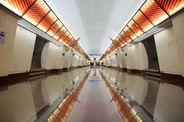 Een Fragment Van Het Interieur Van Het Metrostation Prospekt Slavy — Stockfoto