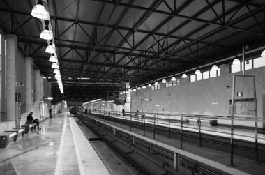 St. Petersburg 'daki Shushary metro istasyonunun bir parçası.