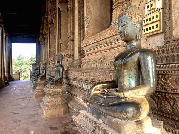 Wat Sisaket (Vientiane, Laos tapınak) eski Buda resim popu