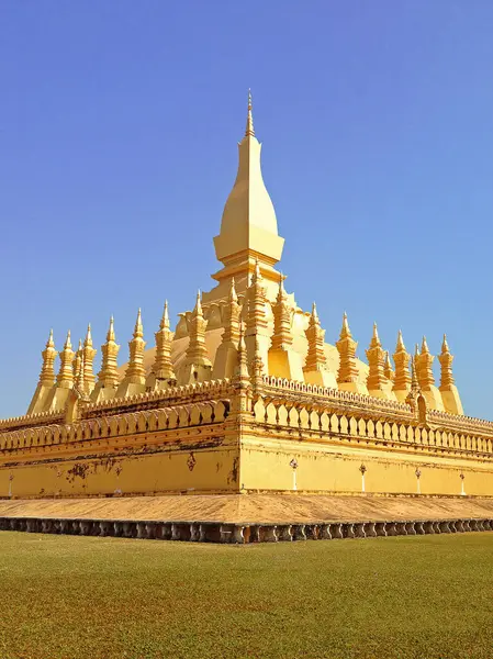 Wat Pha-That Luang (Templo Nacional de Laos), Vientiane, Laos . — Foto de Stock