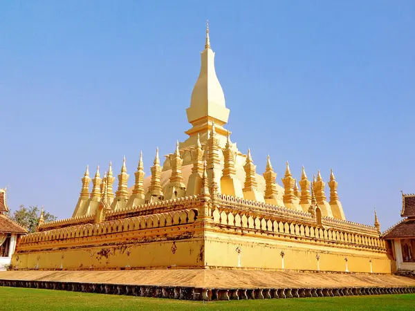 Wat Pha-že Luang (národní chrám Laos), Vientiane, Laos. — Stock fotografie