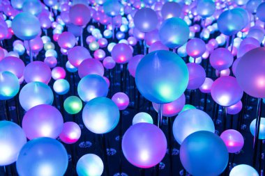 Renkli parlak Noel ışık