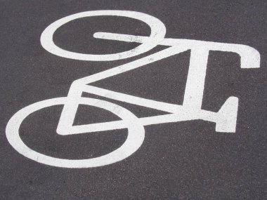 Trafik işaretleri: Bir ıslak asfalt Bikeway Bisiklet sembolü