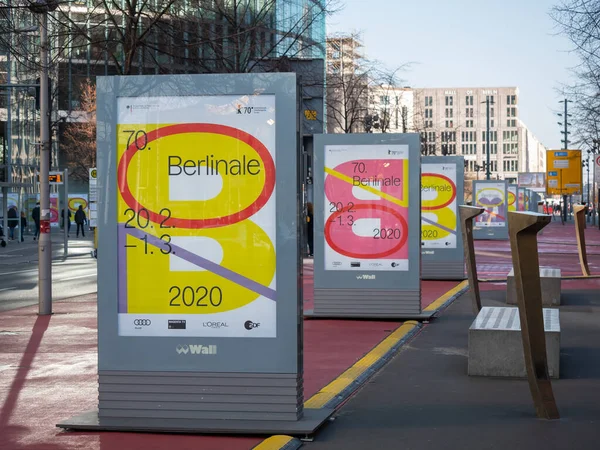 Reklama na filmový festival Berlinale 2020 V Berlíně, Německo — Stock fotografie
