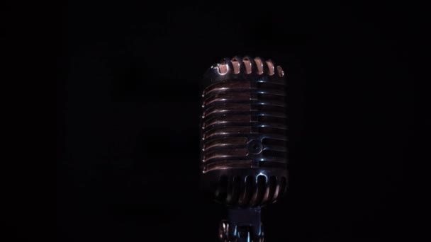 Microfone Brilho Profissional Para Gravar Falar Com Público Stand Move — Vídeo de Stock