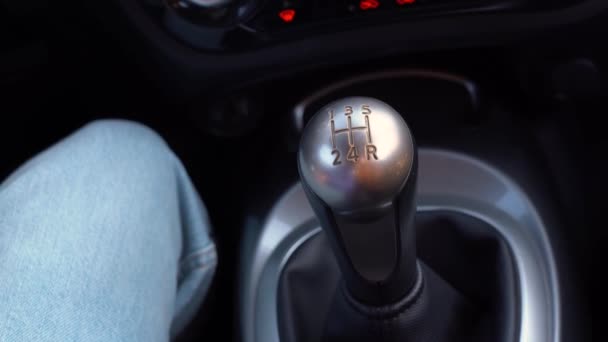 Guy Controls Auto Switch Gears Turn First Gear Hand Driver — Stock Video