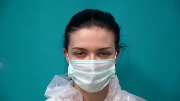 Beautiful European Pretty Girl Black Hair White Protective Suit Blue — Stock Video