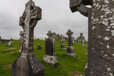 İrlanda yapısıdır Clonmacnoise