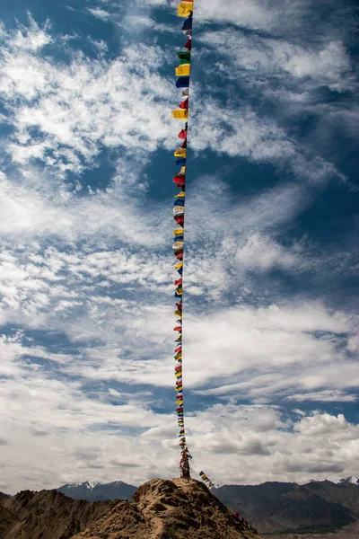 Bayraklar Ladakh dua — Stok fotoğraf