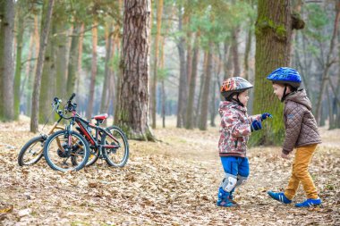 Çocuk bisikleti sonra dinlenme