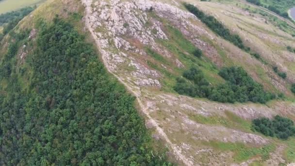 Вид с воздуха на Шихан Юрактау — стоковое видео