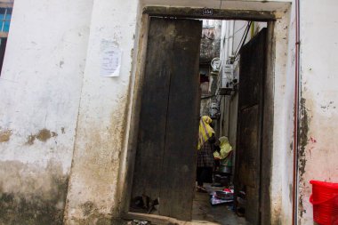 Stone Town şehrin sokaklarında.