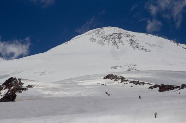Elbruz Dağı'nın panoramik görünüm