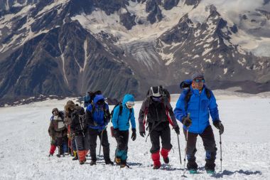 2013 08 Elbruz Dağı, Rusya: Elbruz Dağı'na tırmanmak