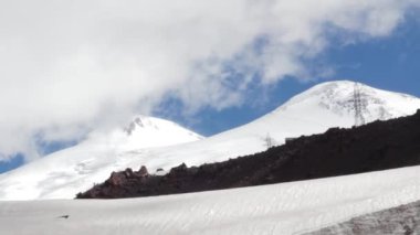 Elbruz Dağı'nın panoramik görünüm