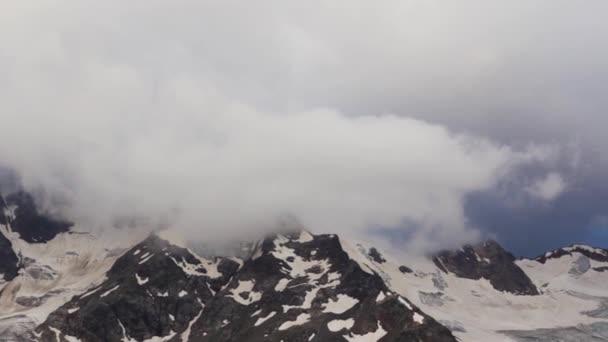 Panoramatický pohled na horu Elbrus — Stock video