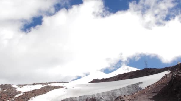 Panoramautsikt över Elbrus berg — Stockvideo