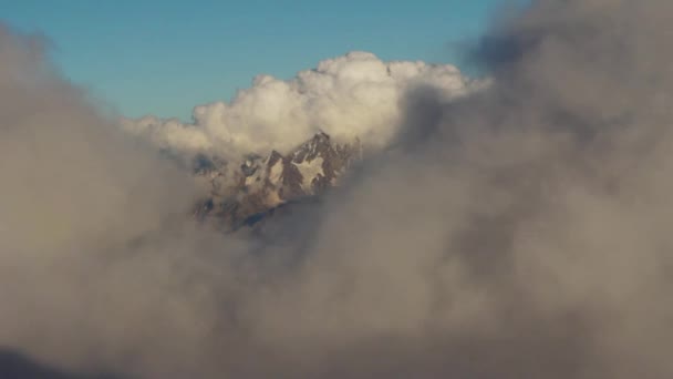 Vista panoramica della montagna di Elbrus — Video Stock