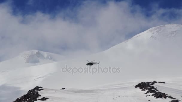 Vue panoramique sur la montagne Elbrus — Video