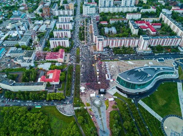 Вид с воздуха на концерт — стоковое фото