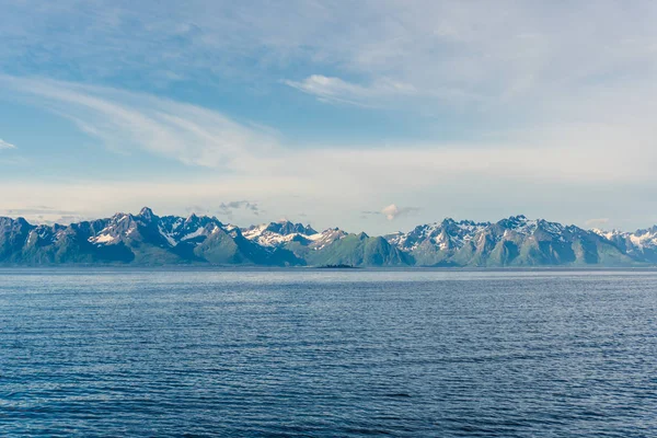 Kleiner Hafen in der Innenstadt von Boroya, Norwegen — Stockfoto