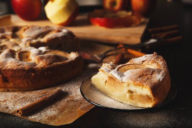 El yapımı elmalı turta