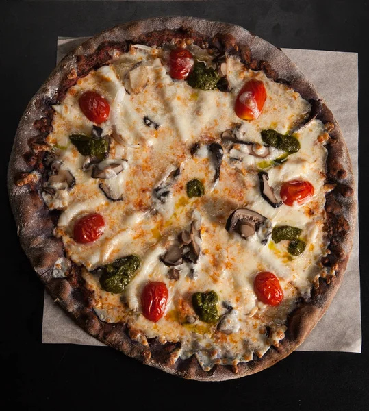 Seafood pizza on the table — Stock Photo, Image