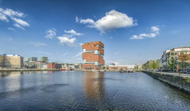 ANTWERP, BELGIUM - 13 NİSAN. 2017 Müzesi aan de Stroom MAS