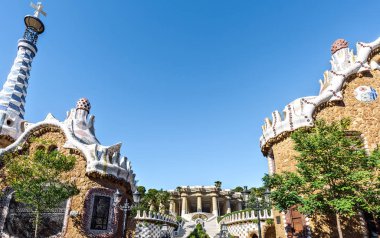 Tarafından mimar Gaudi, Barcelona İspanya inşa Guell park girişi