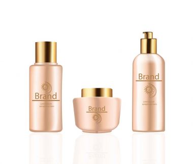 Krem ve losyon kozmetik vektör gerçekçi sahte kurmak. Paket nemlendirici krem şişe logosu ile pembe. Reklam, el ilanı, afiş, poster için mükemmel. 3D çizimler